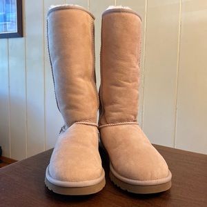 Women’s Ugg Tall Boots - Brand New / Never Worn